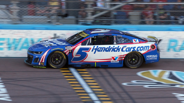 Kakva drama – Larson je šampion VIDEO