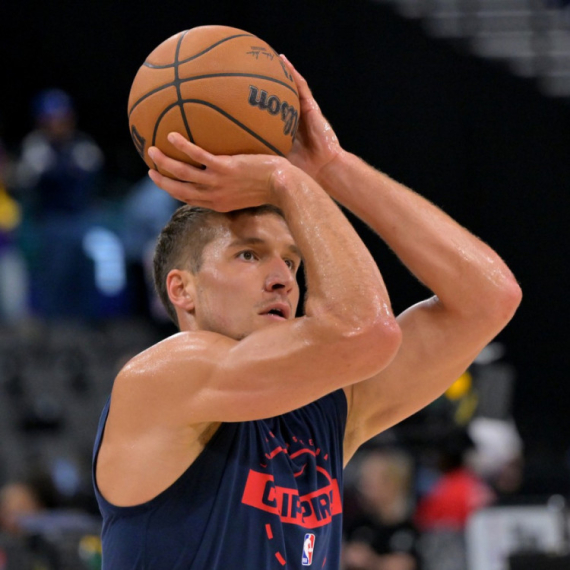 Bogdanović u nemilosti trenera – Vukčević grejao klupu u Detroitu VIDEO