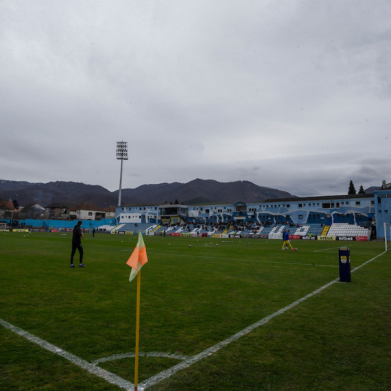 Strašna scena u Prvoj ligi Srbije – golman nepomično ležao, hitna reagovala VIDEO