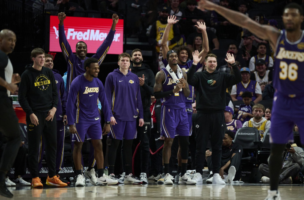 Lejkersi mogu i bez Rivsa i Dončića – Hjustonova serija ne zna da stane