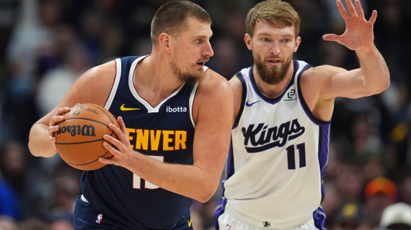 Nova Jokićeva asistencija iz rubrike "neverovatno" VIDEO