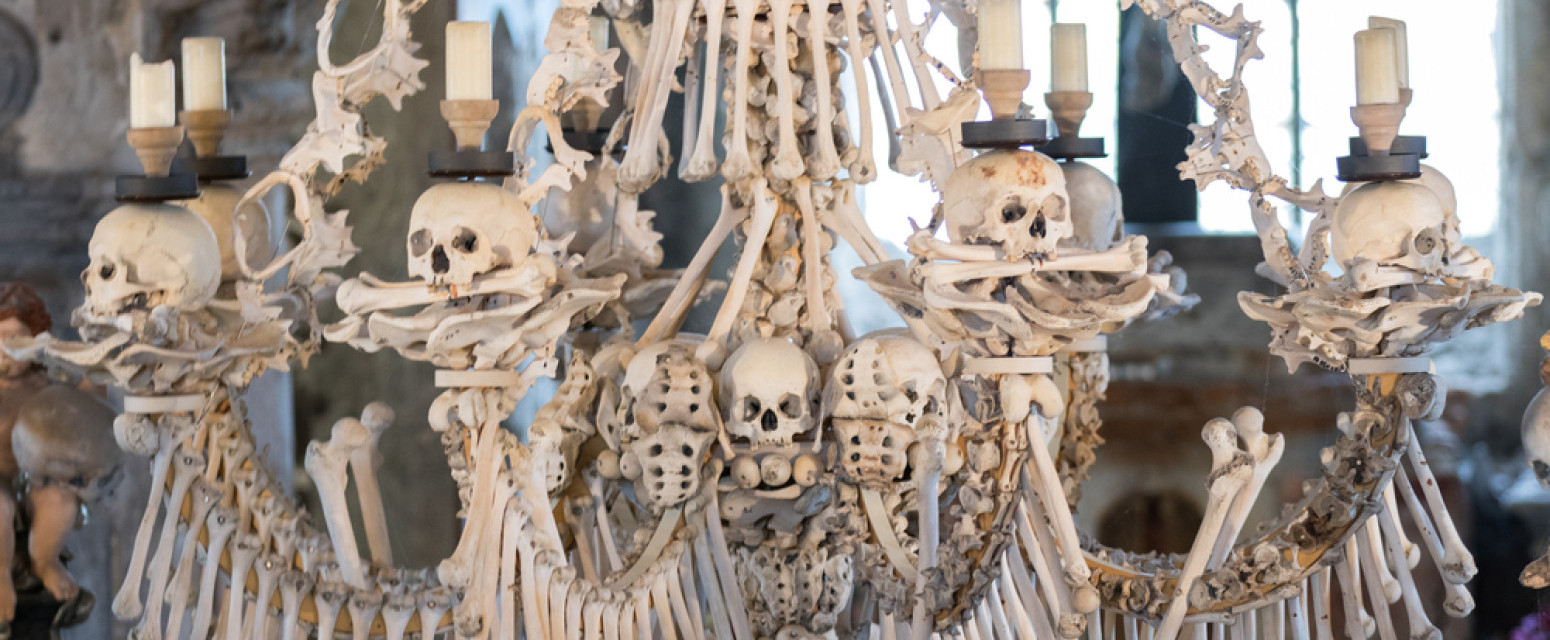 Najjezivija mesta koja privlače turiste: Crkve pune kostiju, katakombe, ostrva duhova FOTO