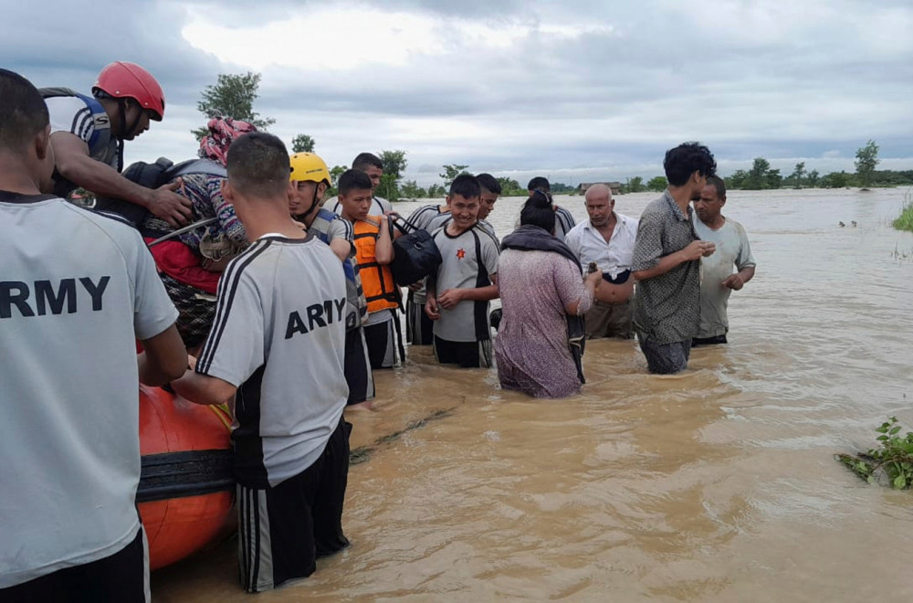 Indonezija: I dalje traje potraga za decom koja su se utopila