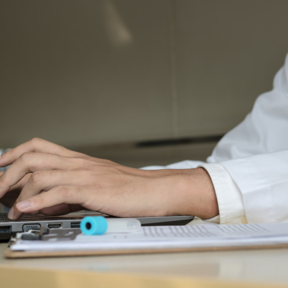 Greškom obavestili pacijente da su preminuli: Primite naše saučešće, rešite vaše nasledstvo