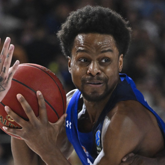 Spektakl u Morači: Budućnost "slomila" Alimpijevićev Bešiktaš VIDEO