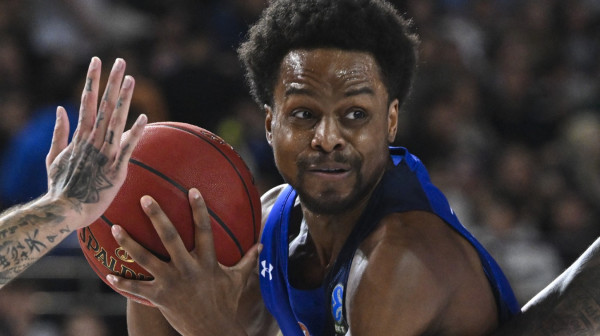 Spektakl u Morači: Budućnost "slomila" Alimpijevićev Bešiktaš VIDEO