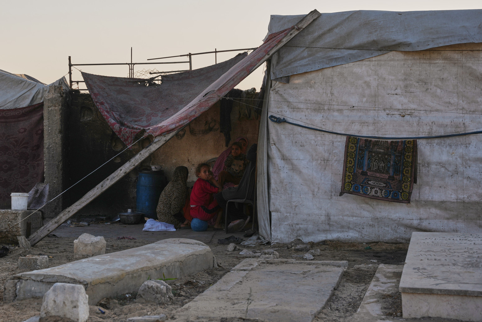 Tragična sudbina Palestinaca: Sledi još jedna teška zima – mnogi bez krova nad glavom FOTO/VIDEO