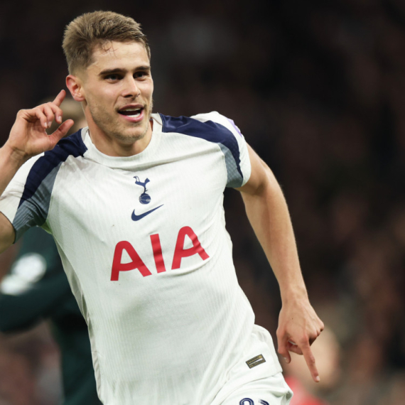 Holandski vetar Miki postigao gol kola u Ligi šampiona VIDEO