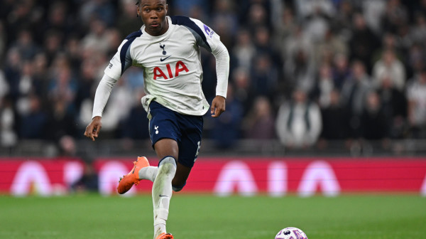 Igraču Totenhema prećeno pištoljem?!