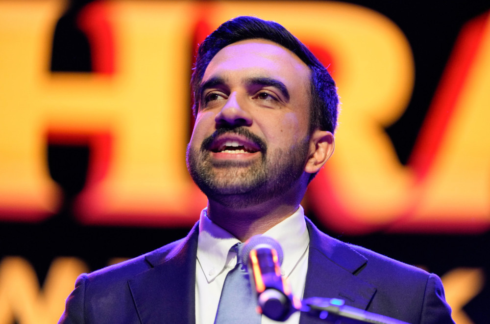 Komunistički ludak je "razvalio" Trampa