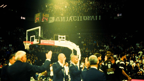 Partizanova šampionska sezona kroz fotografiju