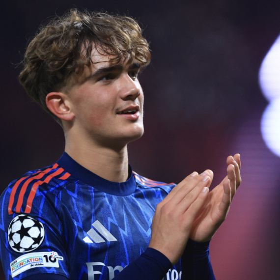 "Ako mu gledamo pasoš – verovatno nikada ne bi igrao"