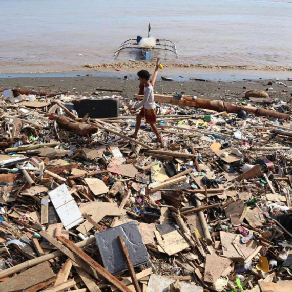 Masovna katastrofa: Dva tajfuna uništila gradove; Raste broj mrtvih VIDEO