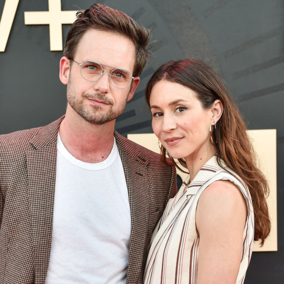 Popularni glumački par čeka treće dete: Golišava čestitka za rođendan, pa najlepša vest FOTO