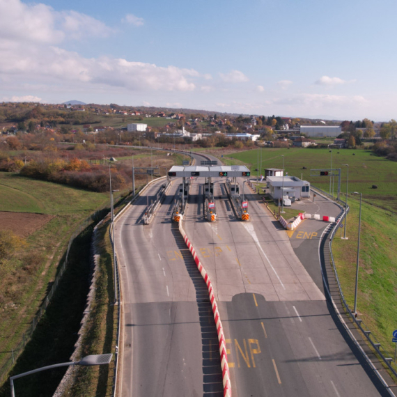 Građani kažu da vredi čekati: Zatvorena deonica auto-puta "Miloš Veliki" FOTO