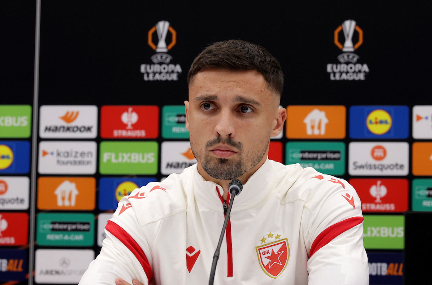 Krunić: "Čuo sam se Žiruom – i veliki klubovi prolaze kroz ovakve krize"