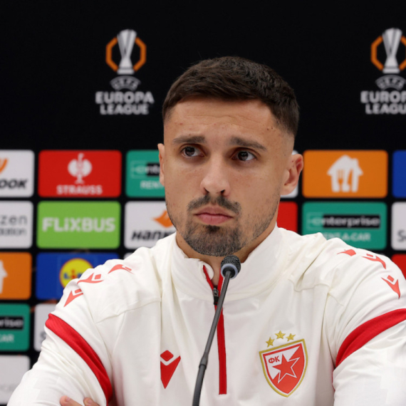 Krunić: "Čuo sam se Žiruom – i veliki klubovi prolaze kroz ovakve krize"