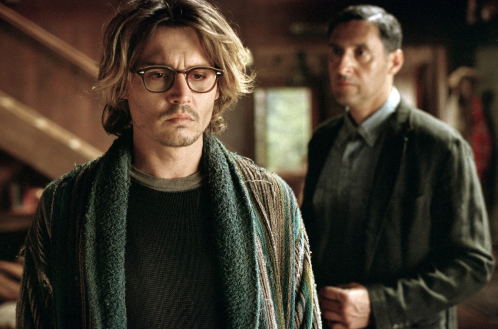 Triler sa Džonijem Depom iz dvehiljaditih opčinjava gledaoce na Netflixu: Ne smete da ga propustite