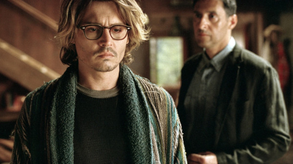 Triler sa Džonijem Depom iz dvehiljaditih opčinjava gledaoce na Netflixu: Ne smete da ga propustite