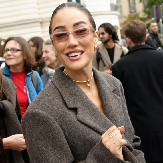 Srpska influenserka nosi najmoderniju jaknu sezone: "Preskupa, ali savršena" VIDEO