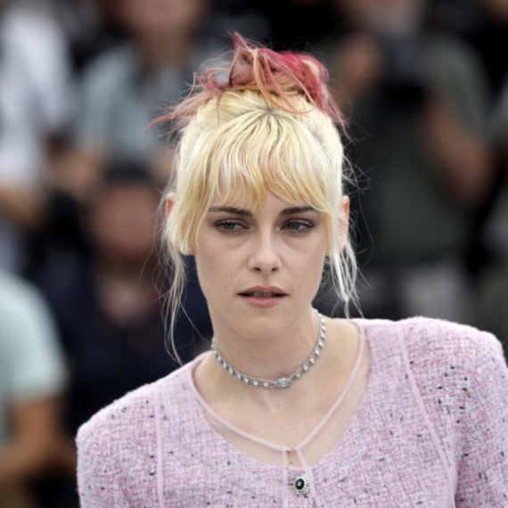 Kristen Stjuart "osula paljbu" po Holivudu: "Toliko sam besna"