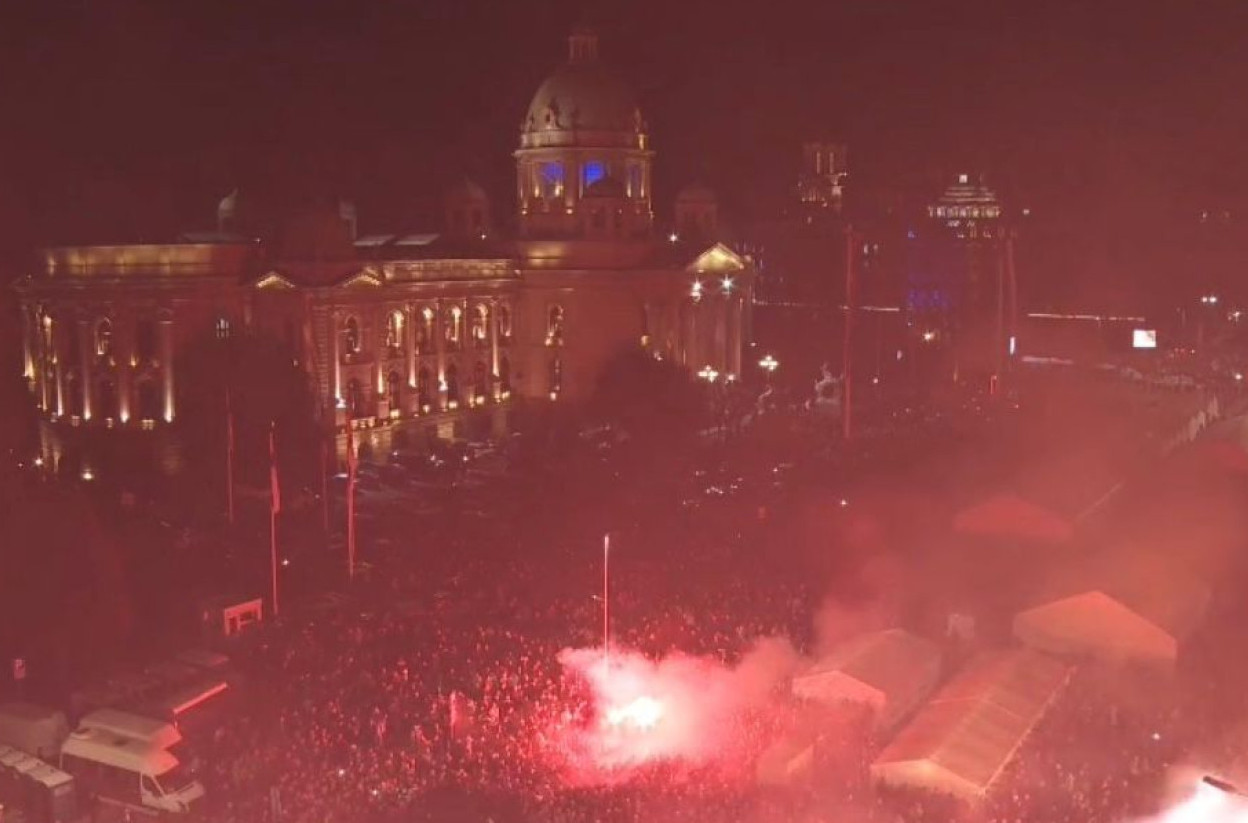 Brnabić objavila moćan snimak sa dočeka Srba sa KiM: Slobodna Srbija! Svi zajedno želimo pravdu VIDEO