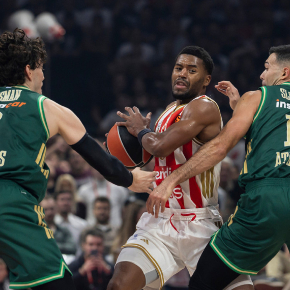 Batler: "Svakim danom nešto novo naučim" VIDEO