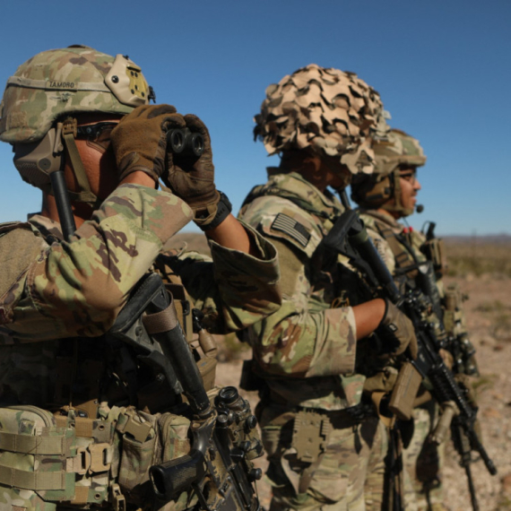 Bibi je pristao; Amerika šalje vojsku?