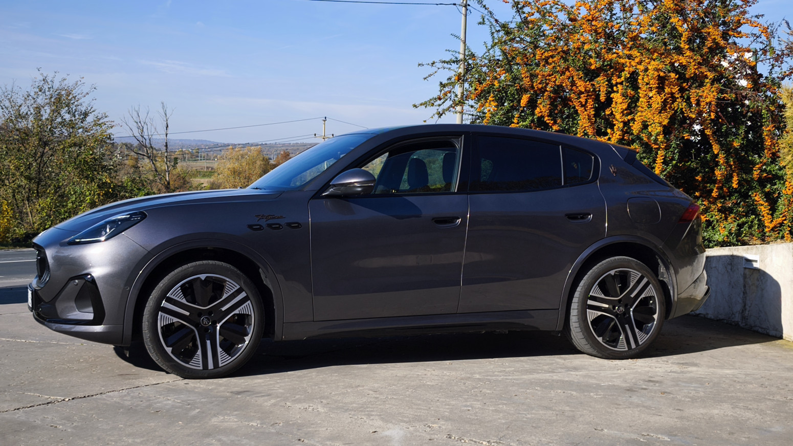 Vozili smo: Električni Maserati Grecale – munja na točkovima