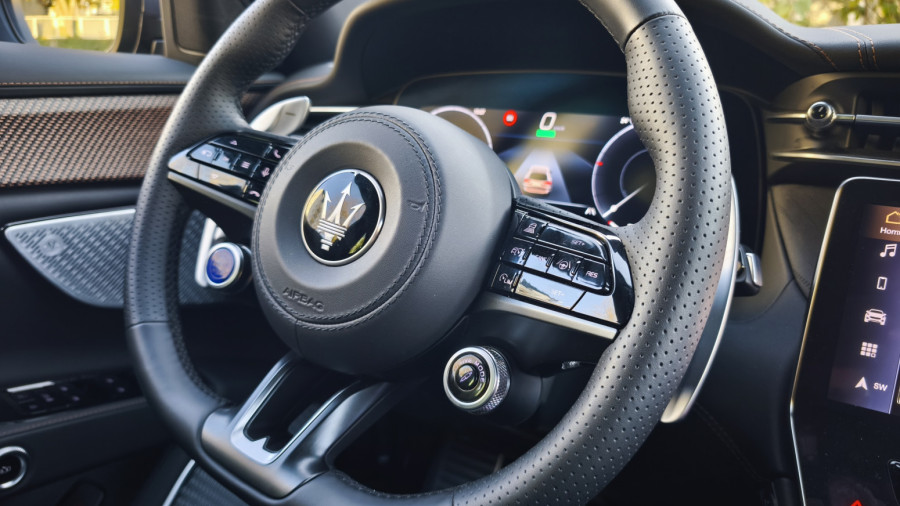 Vozili smo: Električni Maserati Grecale – munja na točkovima