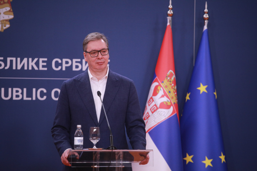 Uručen godišnji Izveštaj EK; Vučić: Mi KiM smatramo našom teritorijom; Za nas je evropski put strateški izbor