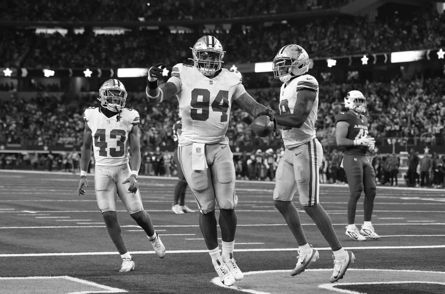 Tragedija: Preminuo igrač Dalasa (24)