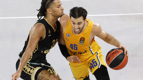 Mirotić katastrofalan, Džejms maestralan – prvi produžetak sezone pripao Monaku