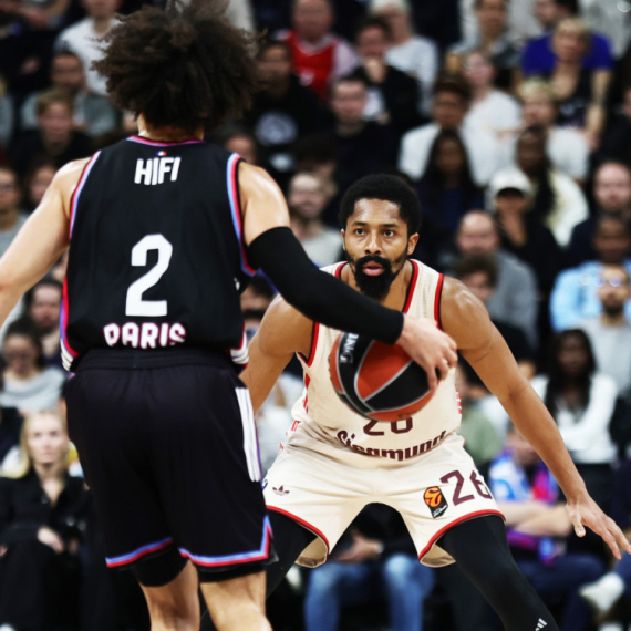 Pariz ne liči na sebe posle Partizana – Lučić im zakucao treći poraz u nizu