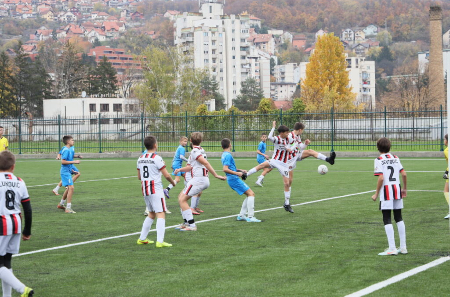 Reči bez dela ne vrede ništa – FSRZS otvorio nov teren sa veštačkom travom FOTO
