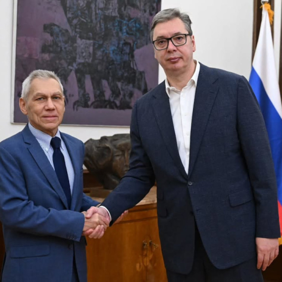 Vučić meets with Botsan-Kharchenko: Serbia will continue dialogue while protecting its citizens' interests