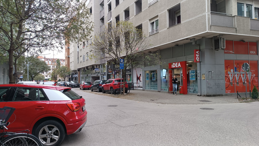 Tuča u novosadskom lokalu: Izboden mladić; Uhapšen napadač FOTO