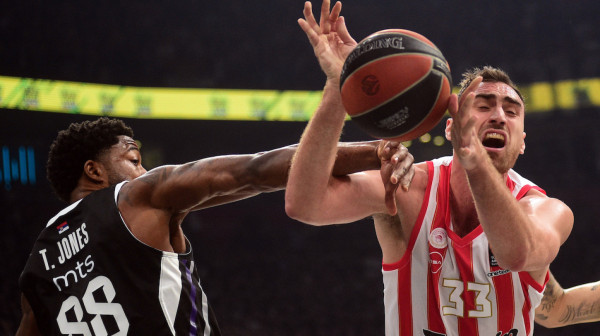 Barcokas prelomio – hoće li Milutinov i Furnije igrati protiv Partizana?