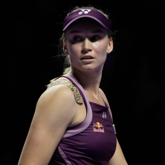 Ribakina bolja od Sabelenke u finalu Rijada