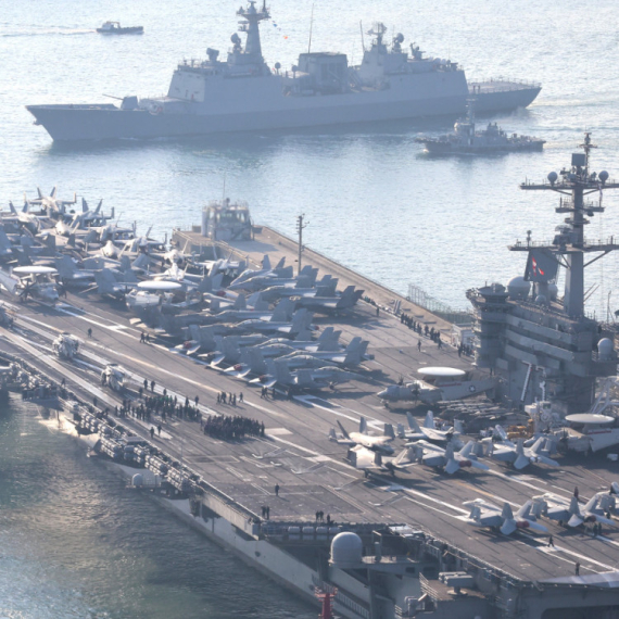 Skandal na moru: Oficir otkrio lokaciju nosača aviona preko aplikacije "Strava" FOTO