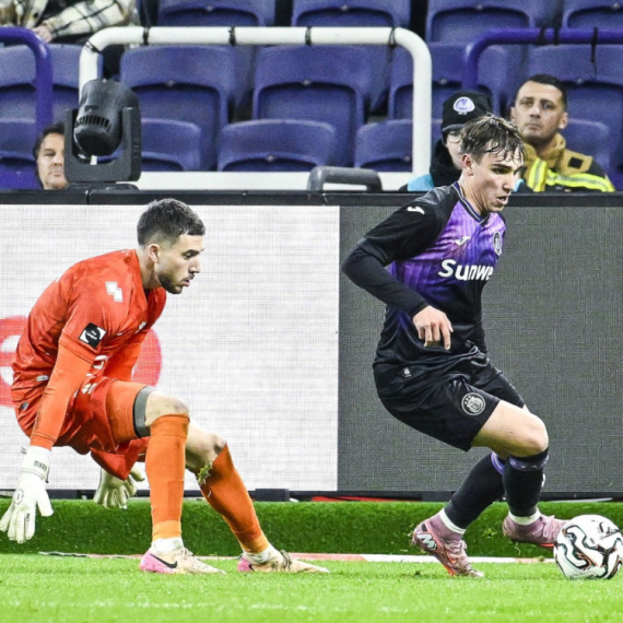 Cvetković "upozoren" da liči na Mitrovića