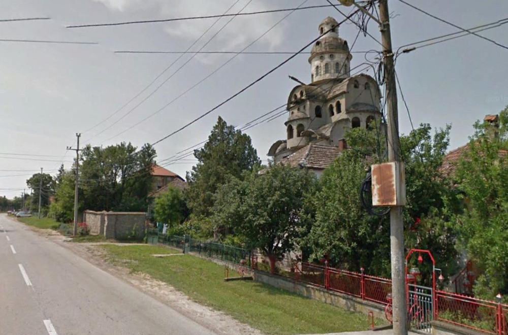 Ako mislite da ste sve videli... Pogledajte kako danas izgleda "beogradski Notr Dam" FOTO