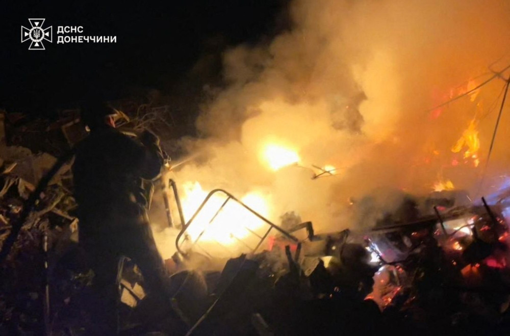 Rat  – dan 1.356: Oslobođena teritorija; Obe strane u "sivoj zoni"; Proglašena vazdušna uzbuna