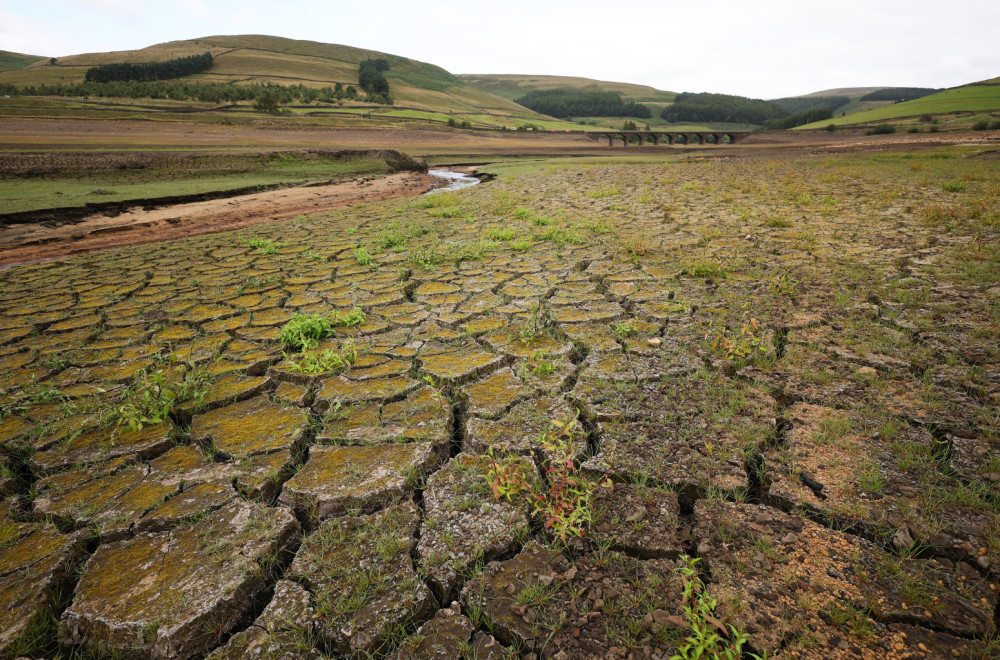 Rekordna suša iscrpljuje zemlju: Spremne drastične mere: Nema punjenja bazena i čišćenja zgrada