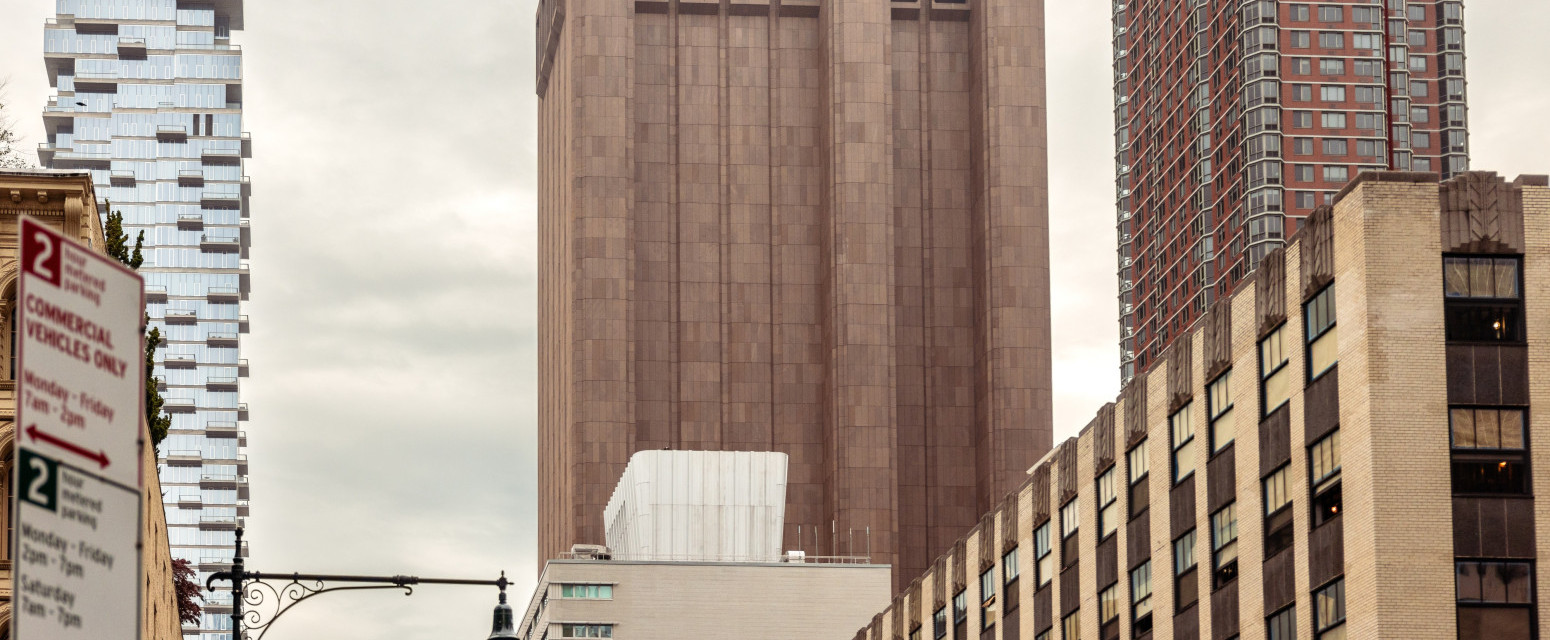 Misterija zgrade bez prozora u Njujorku: "Šta, dođavola, unutra rade?" FOTO