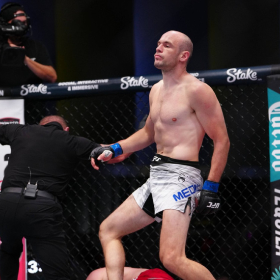 Bravo, Doktore – Medić opet nokautirao VIDEO