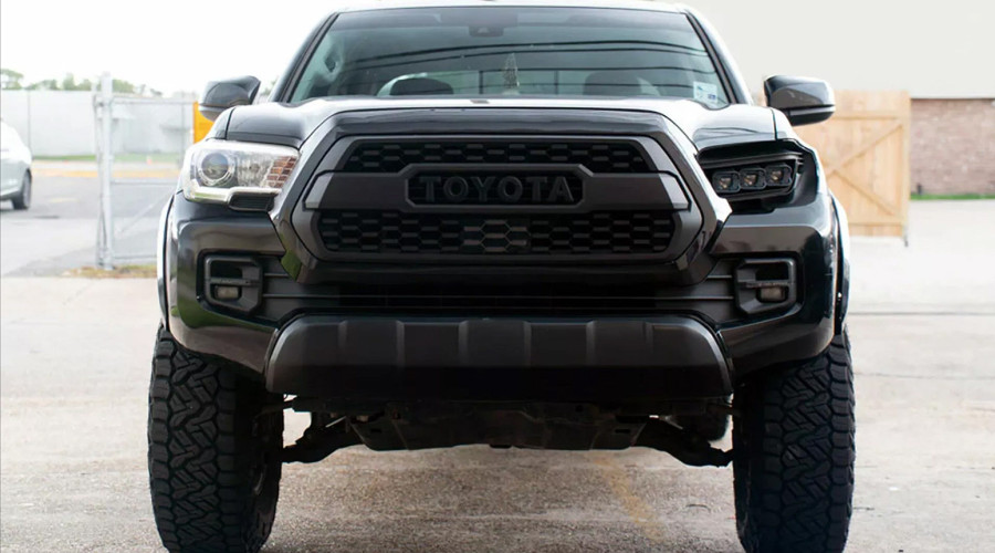 Revolucija u osvetljenju: LED farovi bez sočiva menjaju pravila igre FOTO