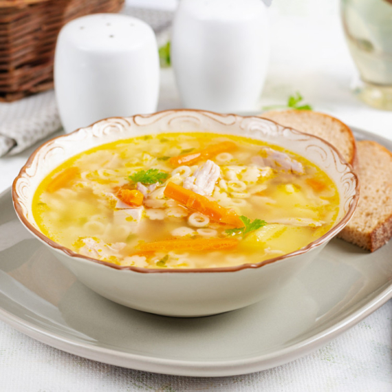 Koliko dugo se kuva domaća supa: Evo kako da bude kao kod bake