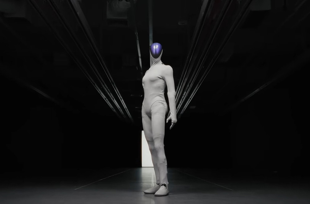 Ovaj robot je toliko realističan da su morali da dokažu da unutra nije čovek VIDEO