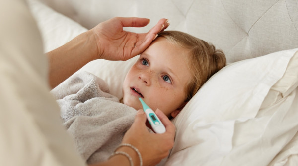 Pedijatri upozoravaju na stanje otporno na antibiotike: Mnogi ga mešaju sa prehladom, ali je daleko ozbiljnije